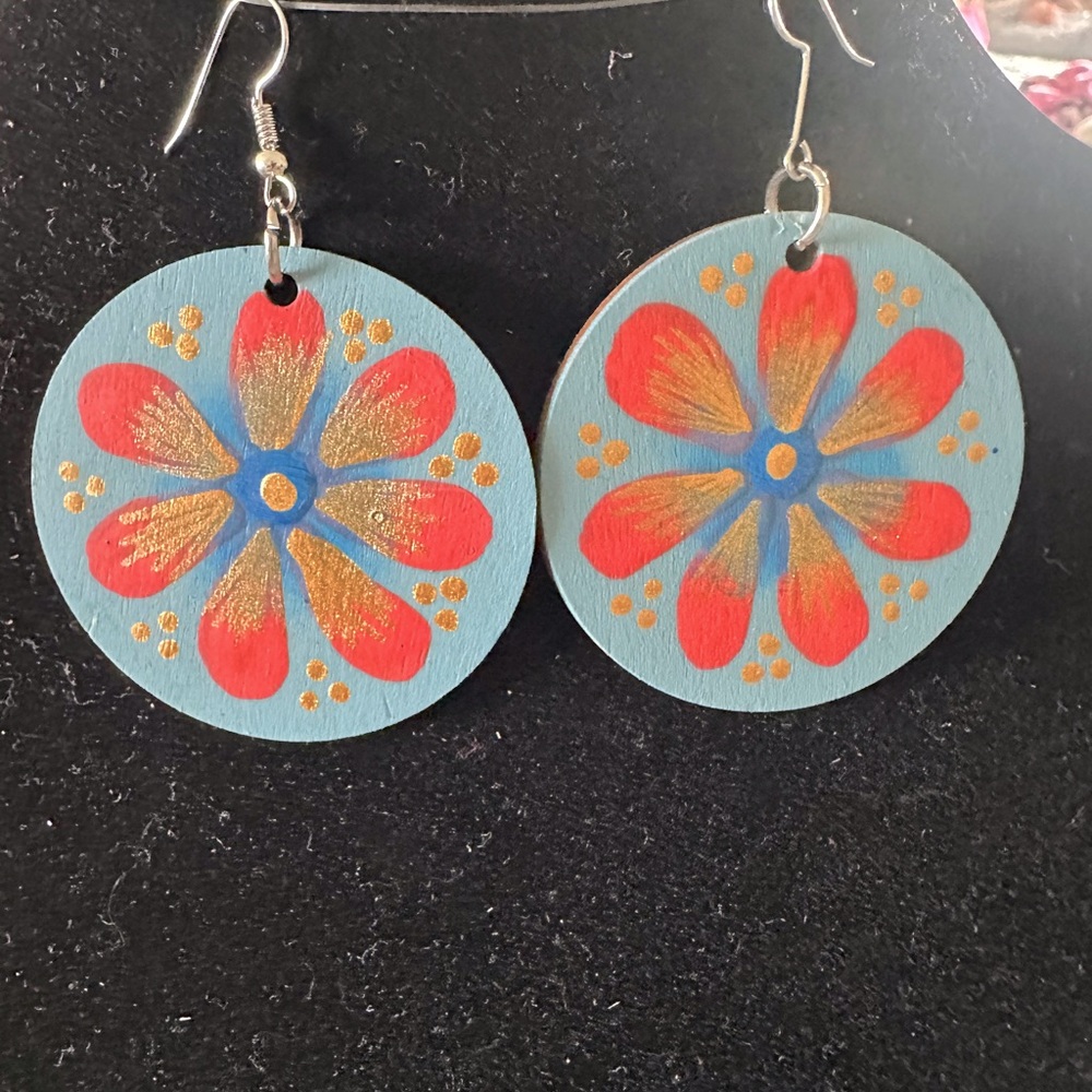 Handcrafted Floral Earrings Set - Multicolor